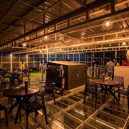 Hotel Jsr Ganga Varanasi Esterno foto