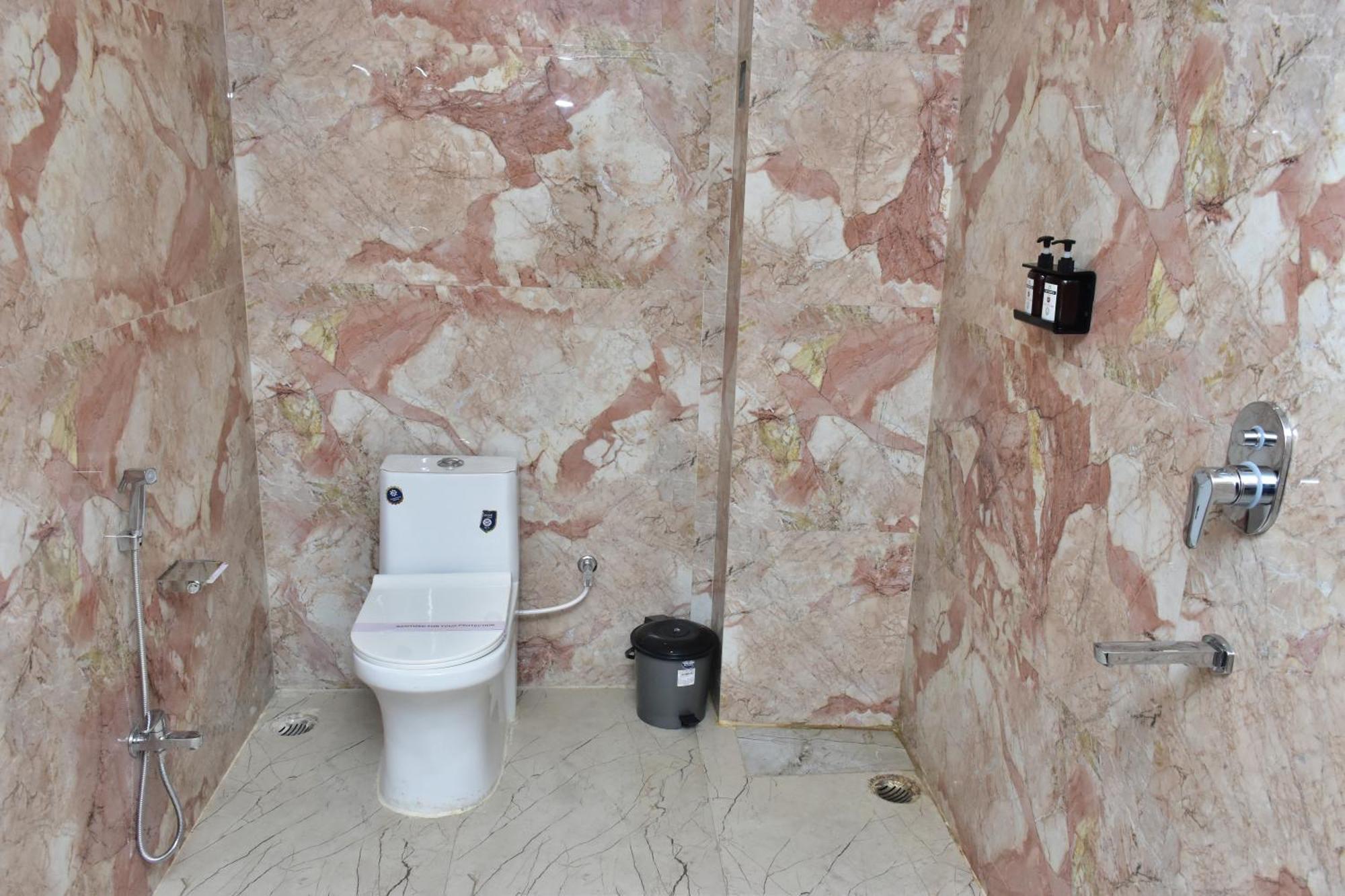 Hotel Jsr Ganga Varanasi Esterno foto