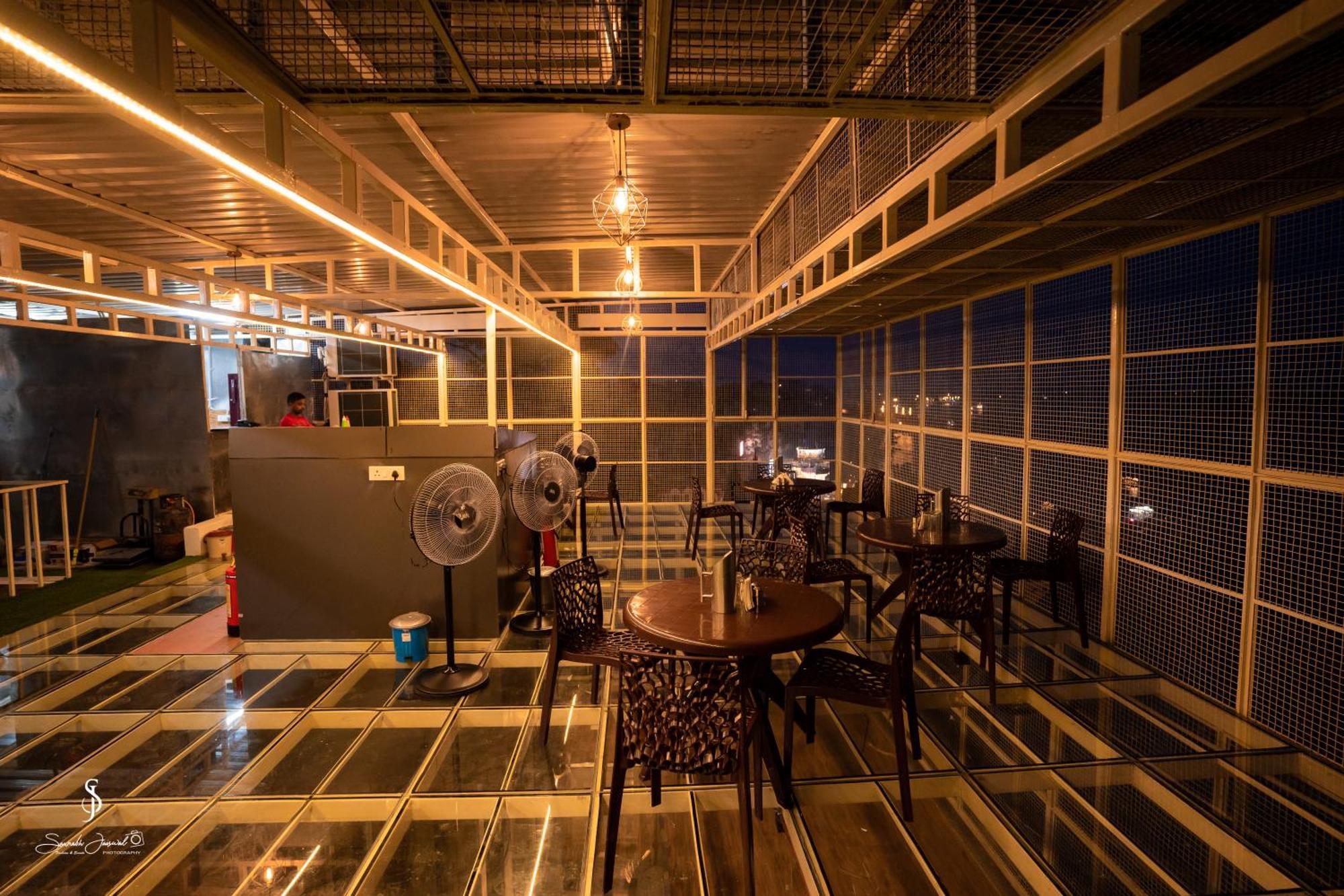 Hotel Jsr Ganga Varanasi Esterno foto