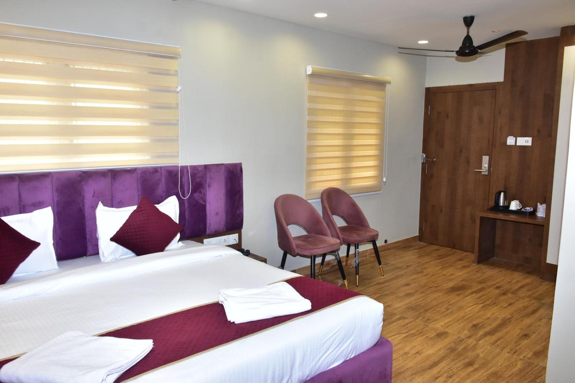 Hotel Jsr Ganga Varanasi Esterno foto