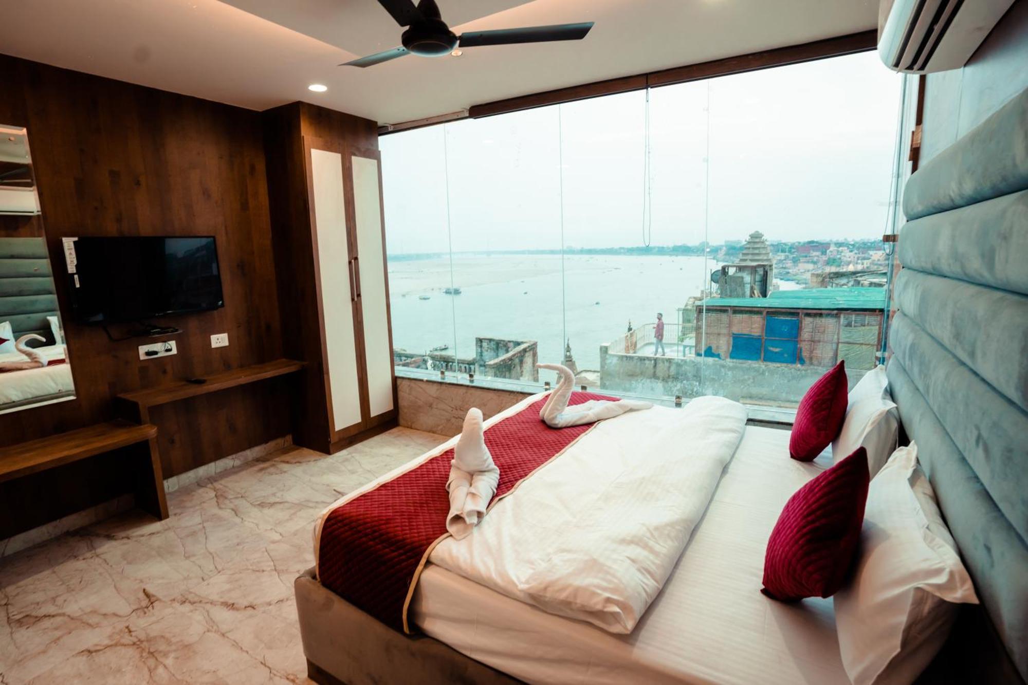 Hotel Jsr Ganga Varanasi Esterno foto